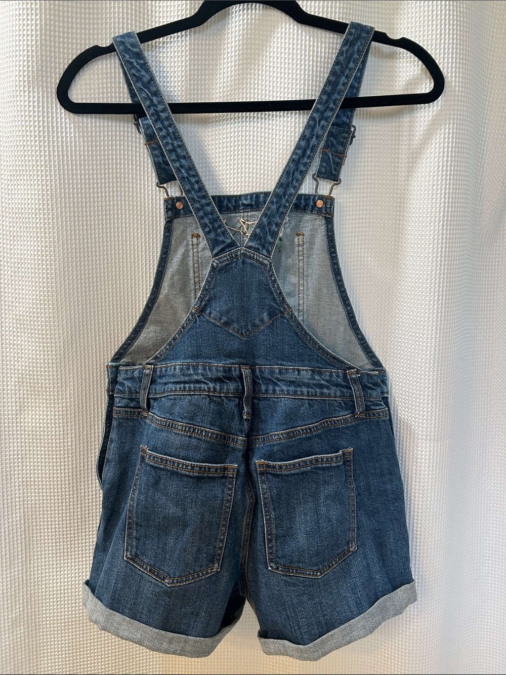Old Navy Embroidered Denim Shorts Overalls Women XS - Picture 5 of 9